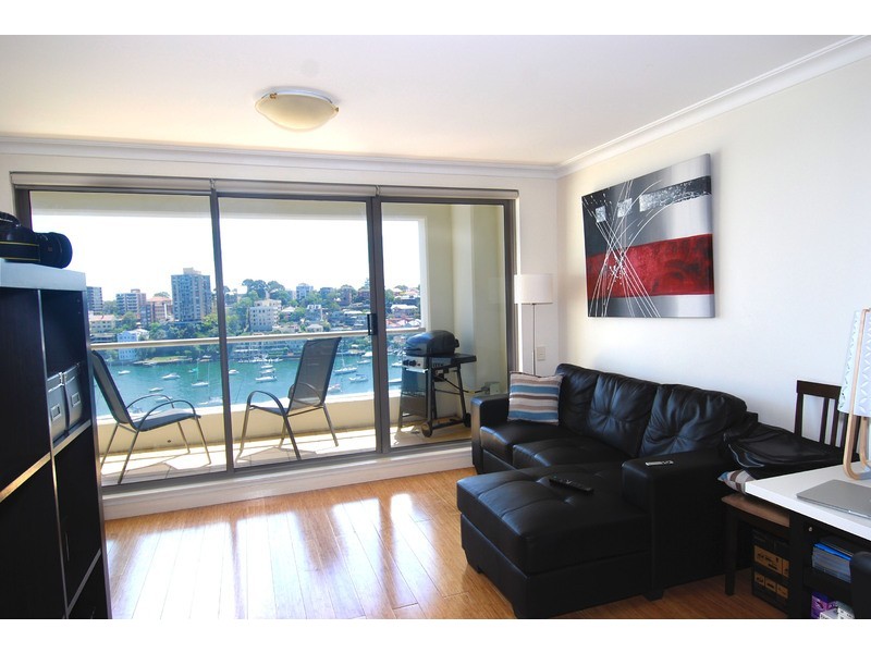 902/12 Glen Street, Milsons Point NSW 2061
