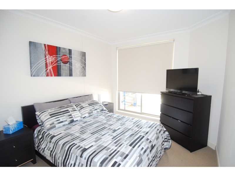 902/12 Glen Street, Milsons Point NSW 2061