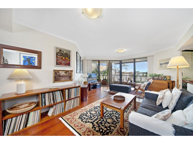 11/1 Harbourview Crescent, Milsons Point NSW 2061