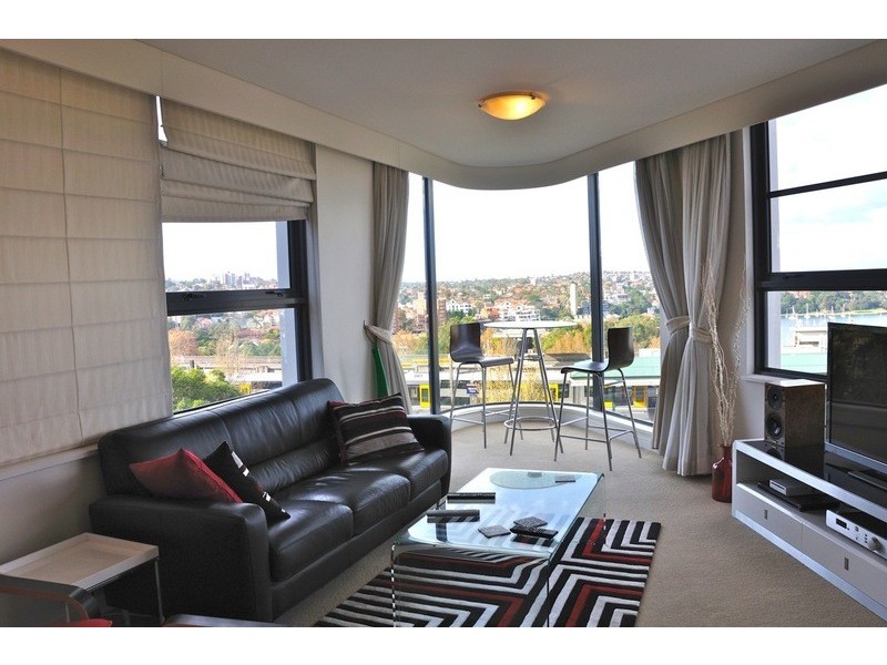 1708/30 Glen Street, Milsons Point NSW 2061