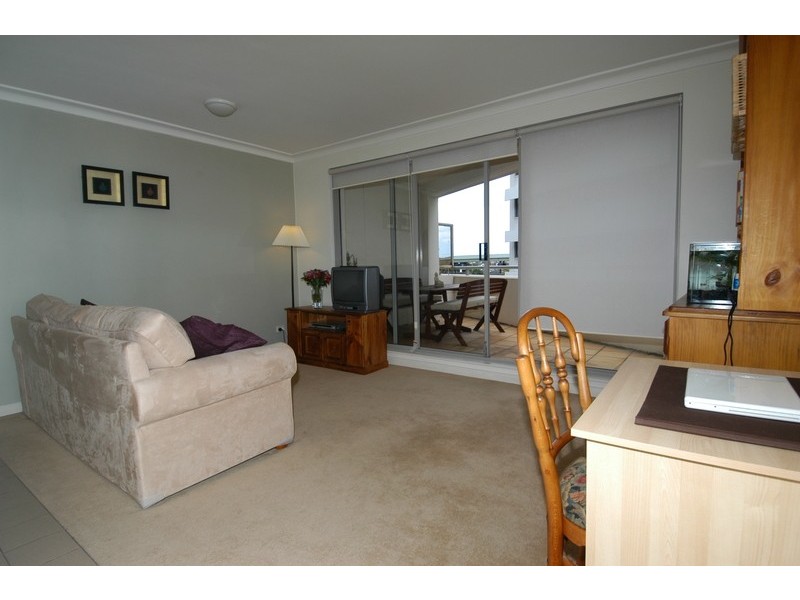 1207/12 Glen Street, Milsons Point NSW 2061