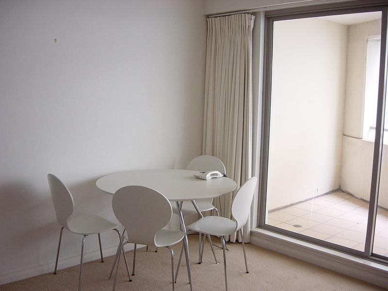 1108/12 Glen Street, Milsons Point NSW 2061