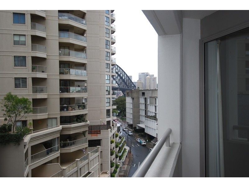1108/12 Glen Street, Milsons Point NSW 2061