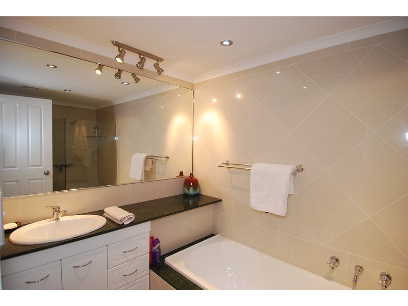 14/1 Harbourview Crescent, Milsons Point NSW 2061