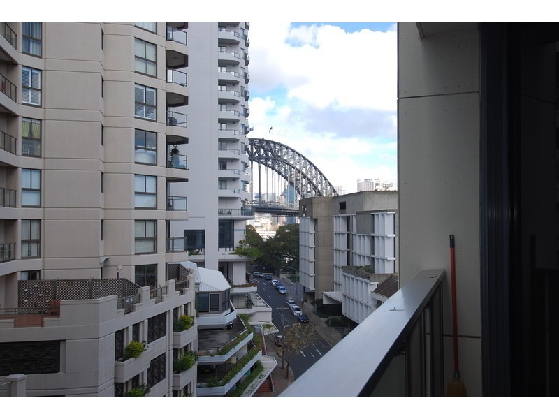 809/8 Glen Street, Milsons Point NSW 2061