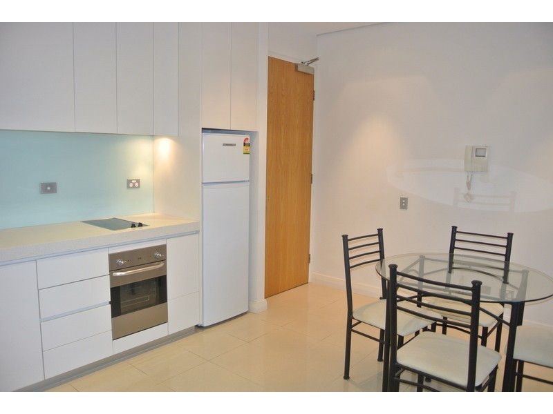 809/8 Glen Street, Milsons Point NSW 2061