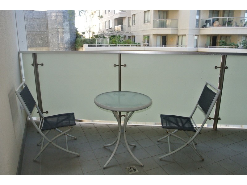 809/8 Glen Street, Milsons Point NSW 2061