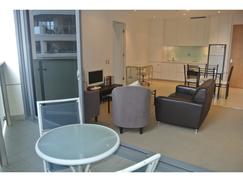 809/8 Glen Street, Milsons Point NSW 2061