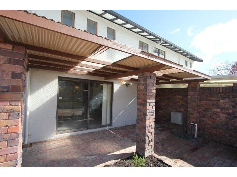 2/203 Labouchere Road, Como WA 6152