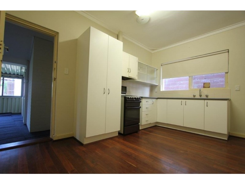 35 Third Avenue, Kensington WA 6151
