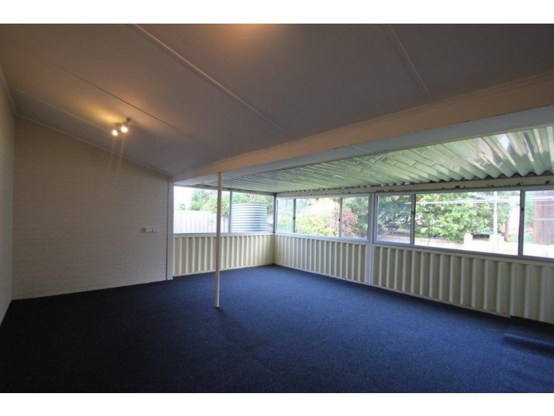 35 Third Avenue, Kensington WA 6151