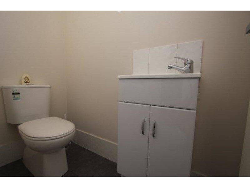 2/12 Salisbury Road, Rivervale WA 6103