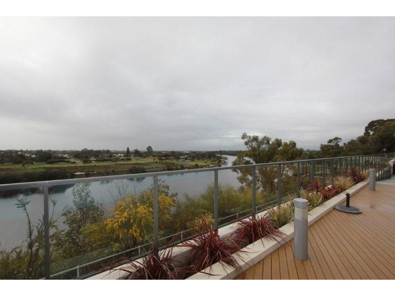 48/12 Tanunda Drive, Rivervale WA 6103