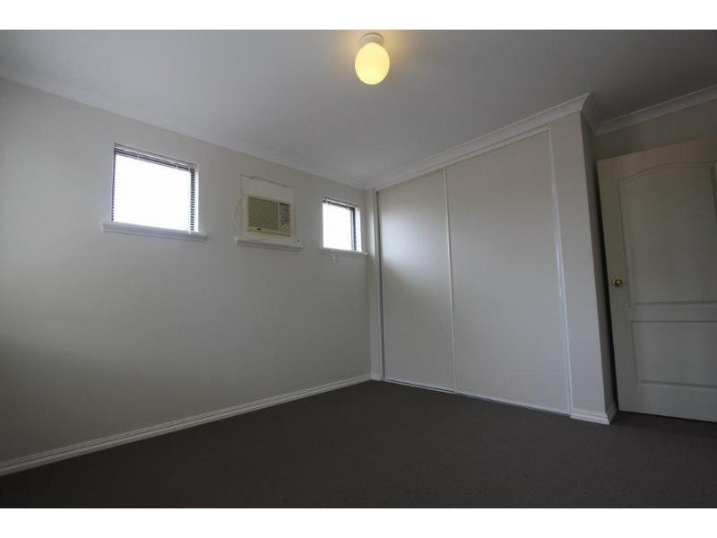 1/33 Langley Road, Bayswater WA 6053