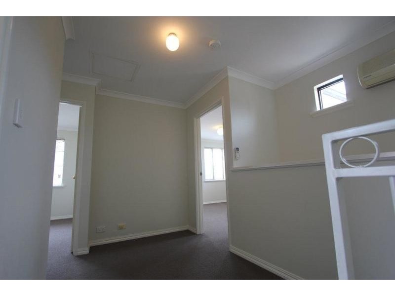 1/33 Langley Road, Bayswater WA 6053