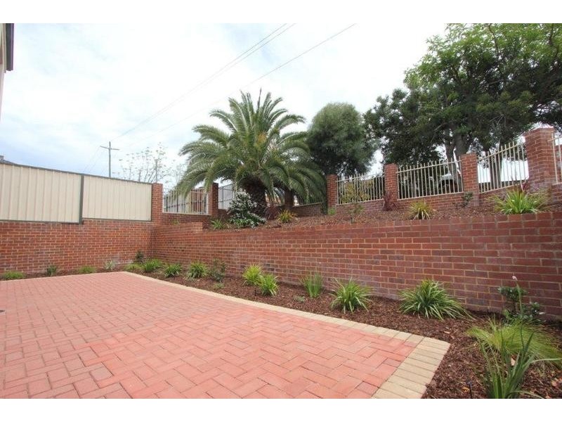 1/33 Langley Road, Bayswater WA 6053