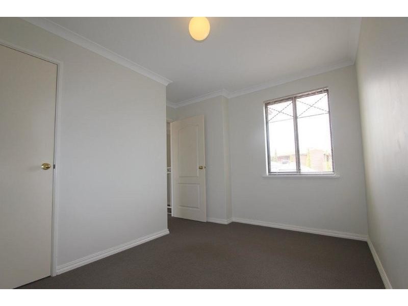 1/33 Langley Road, Bayswater WA 6053