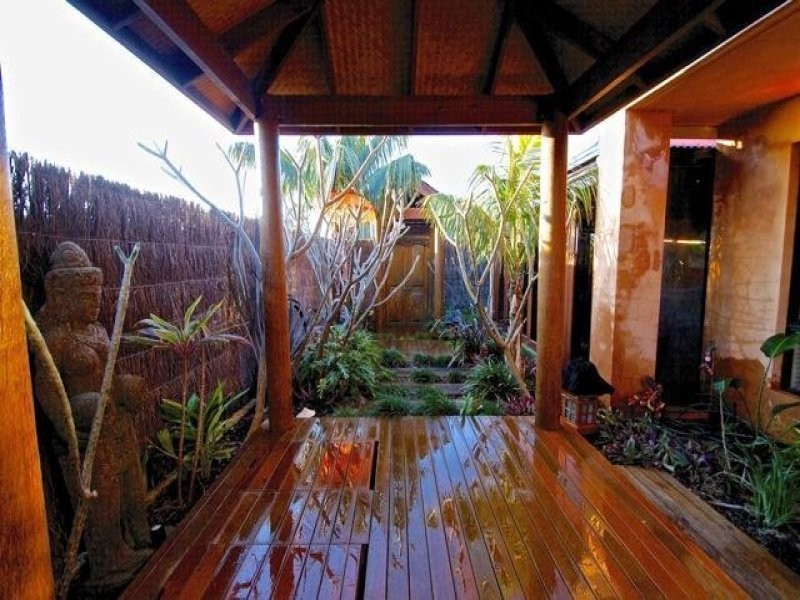 12 Castella Way, Mullaloo WA 6027