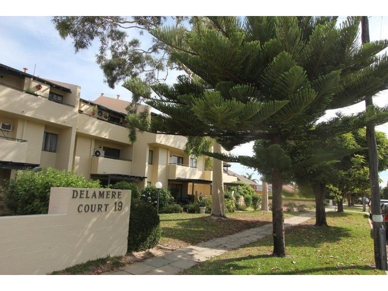 8/19 Delamere Avenue, South Perth WA 6151