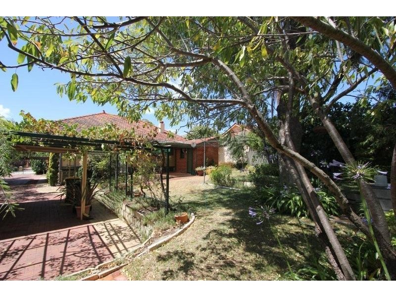 39  Hampden Street, South Perth WA 6151