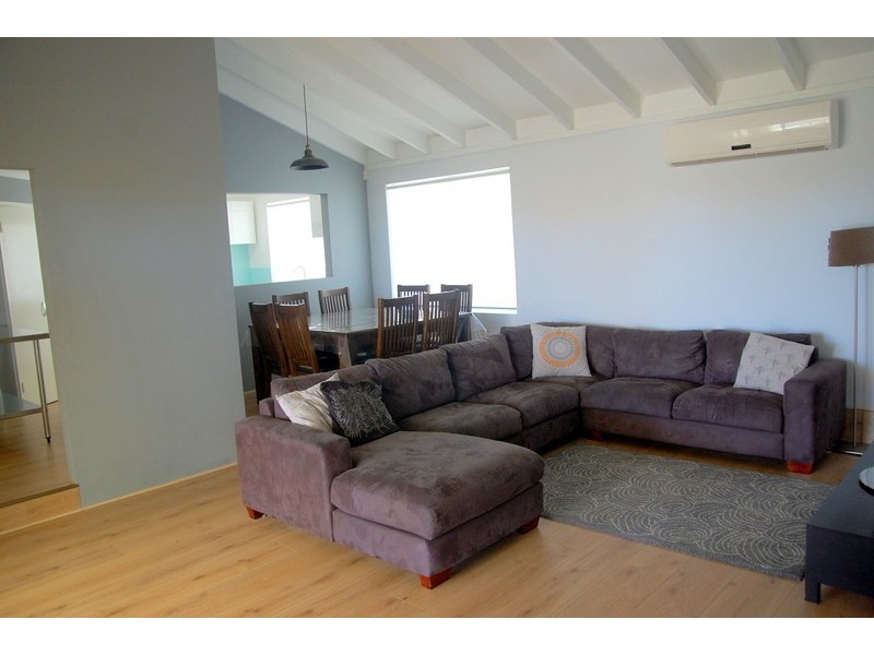 114 Camberwarra Drive, Craigie WA 6025