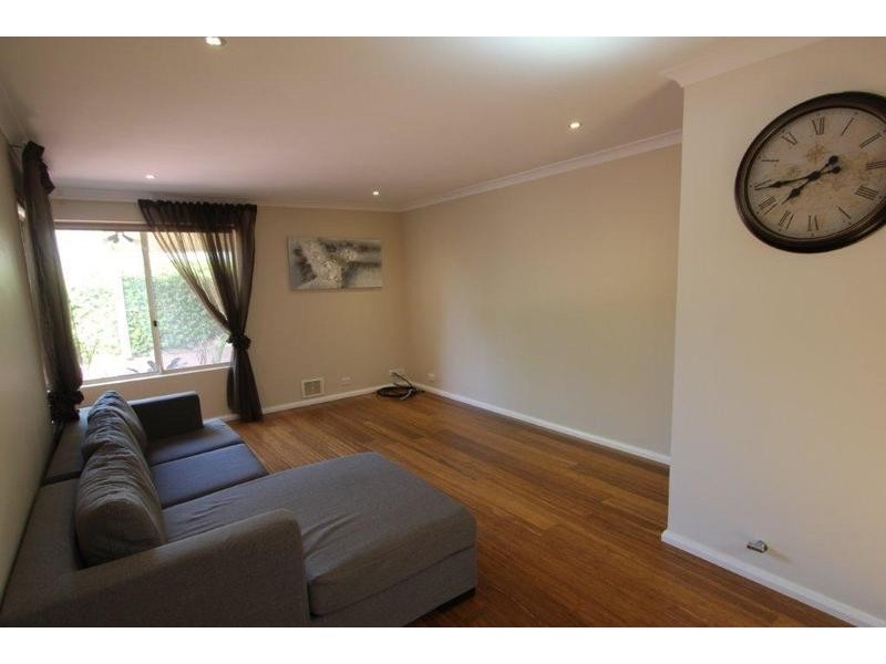 25B Raymond Street, Mount Pleasant WA 6153