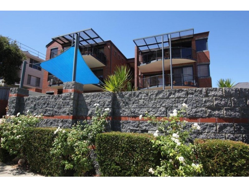 3/32 Onslow Street, South Perth WA 6151