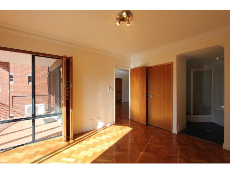 3/32 Onslow Street, South Perth WA 6151
