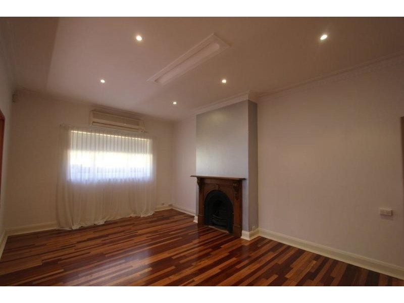 220  Harborne Street, Wembley WA 6014