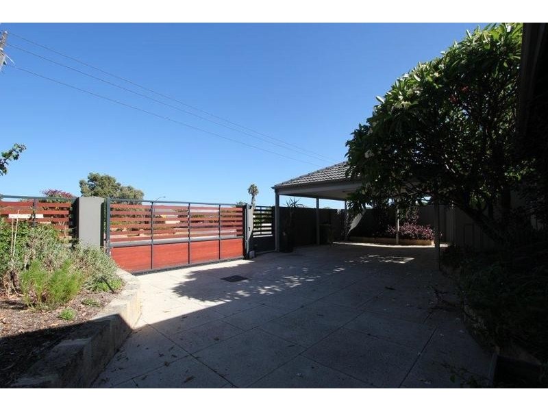 220  Harborne Street, Wembley WA 6014