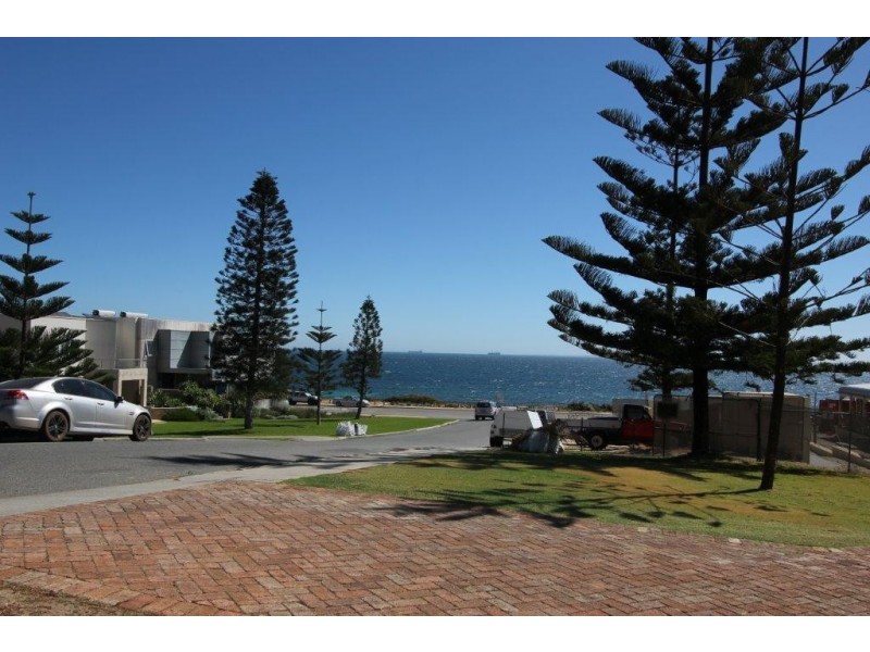 1/6 Salvado Street, Cottesloe WA 6011