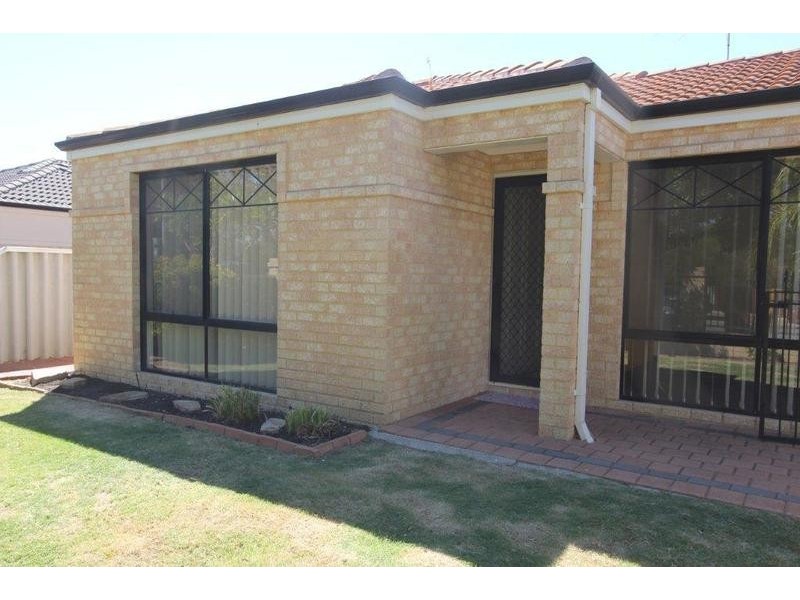 1/16 Mayfair Street, Nollamara WA 6061