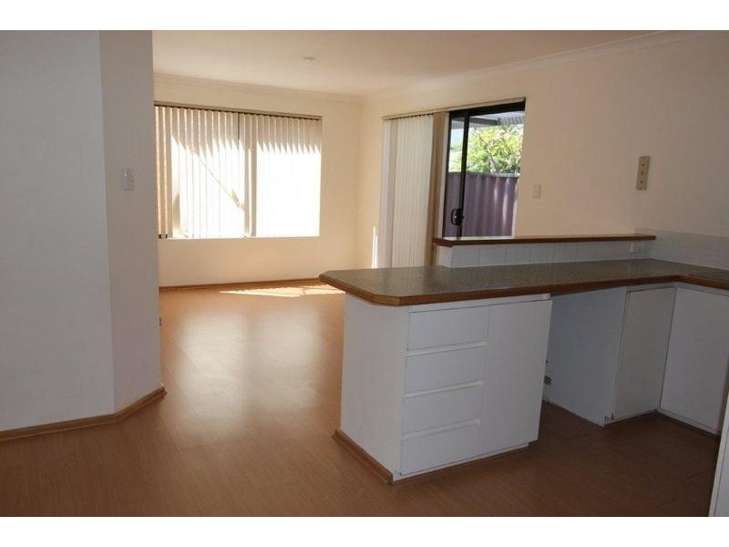 1/16 Mayfair Street, Nollamara WA 6061