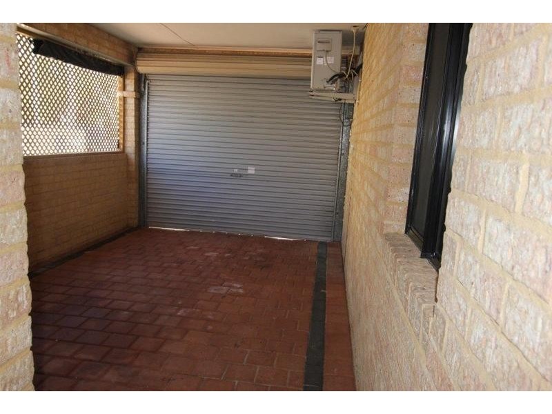 1/16 Mayfair Street, Nollamara WA 6061