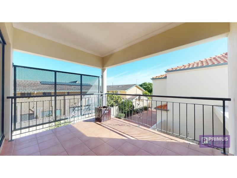 2/37 Preston Street, Como WA 6152