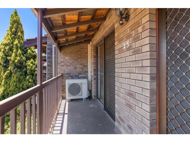 25/16 Gwenyfred Road, Kensington WA 6151