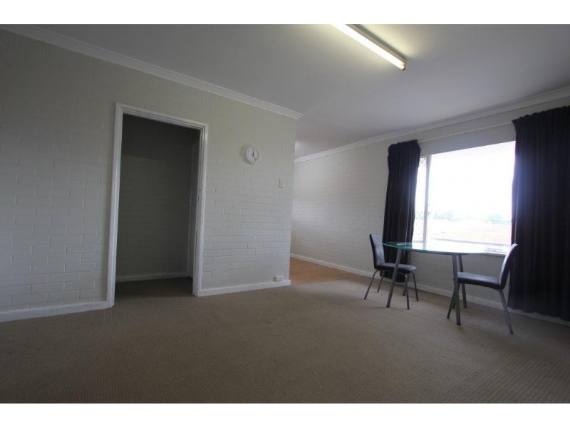 10/13 Grant Place, Bentley WA 6102