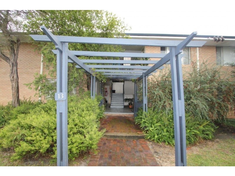 10/13 Grant Place, Bentley WA 6102