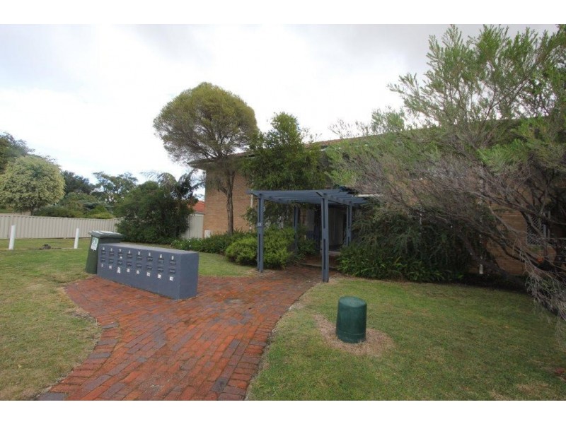 10/13 Grant Place, Bentley WA 6102