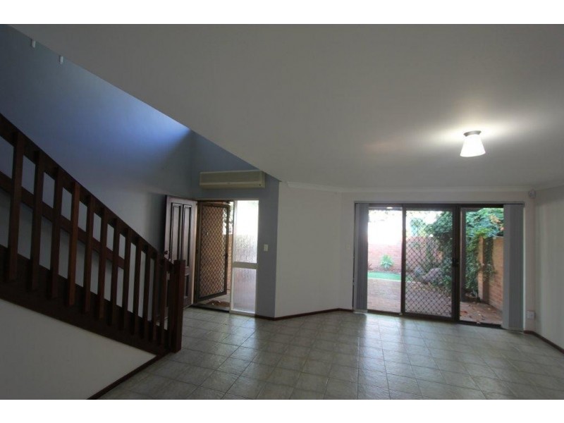 3/70 Eric Street, Como WA 6152