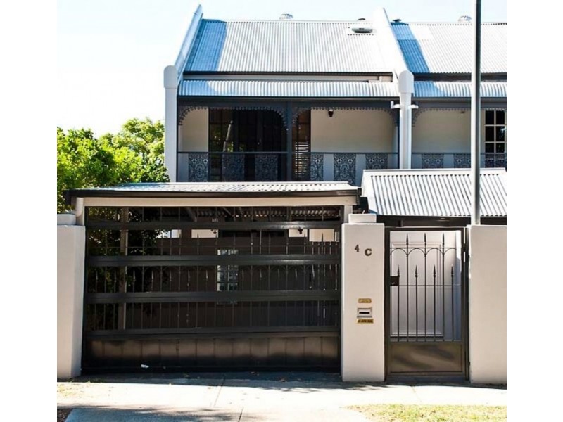 C/4 Stuart Street, Perth WA 6000