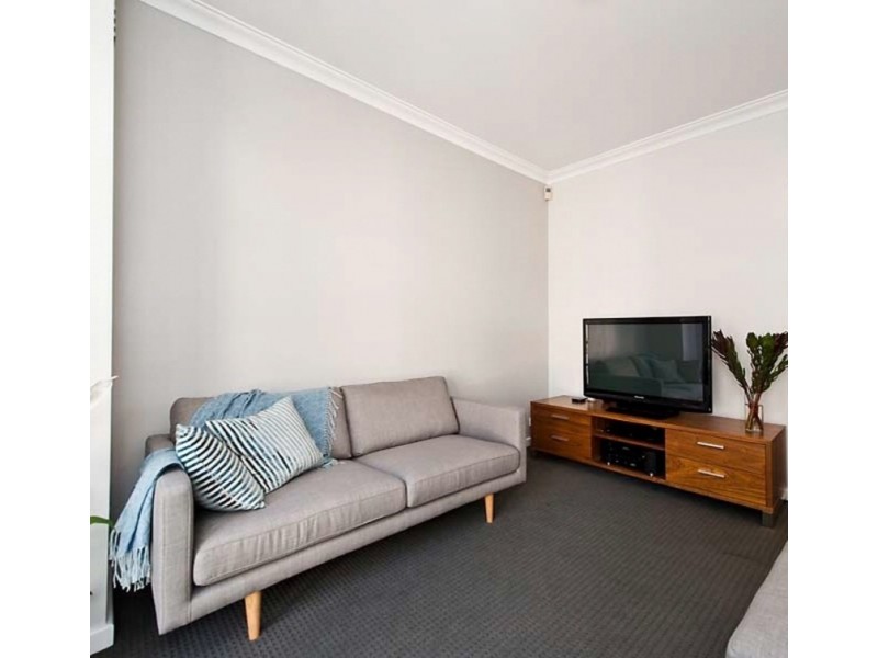 C/4 Stuart Street, Perth WA 6000