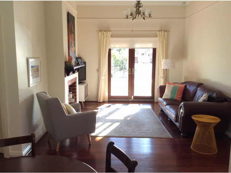 14 Dundas Road, Inglewood WA 6052