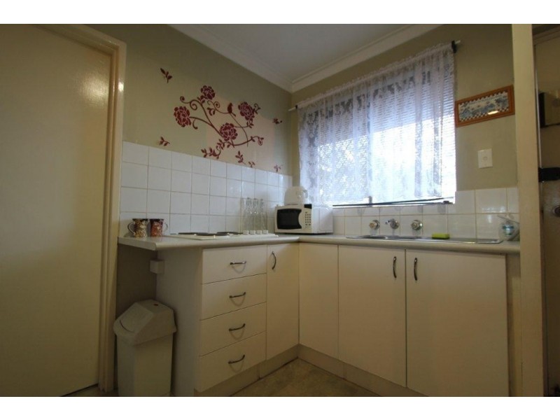 15/1051 Albany Highway, St James WA 6102