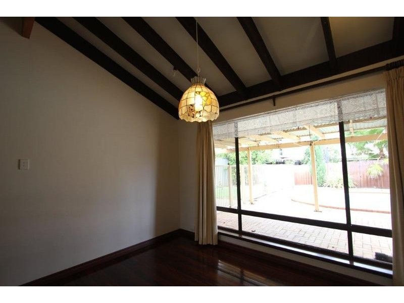 6 Larmer Place, Bull Creek WA 6149