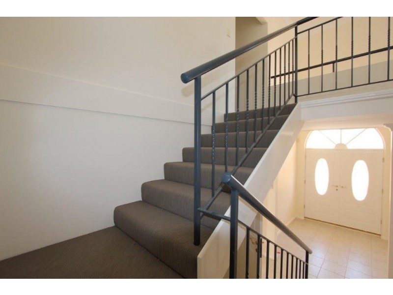 1/37 Preston Street, Como WA 6152