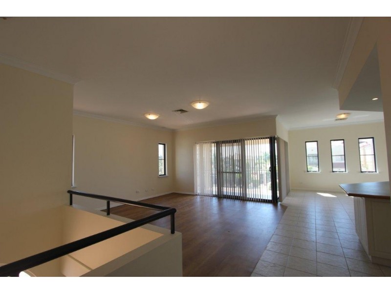 1/37 Preston Street, Como WA 6152