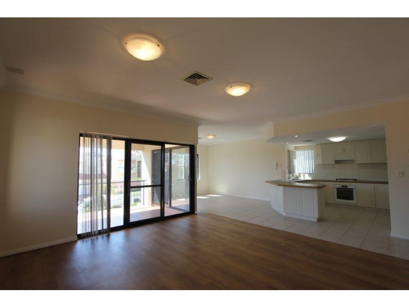 1/37 Preston Street, Como WA 6152