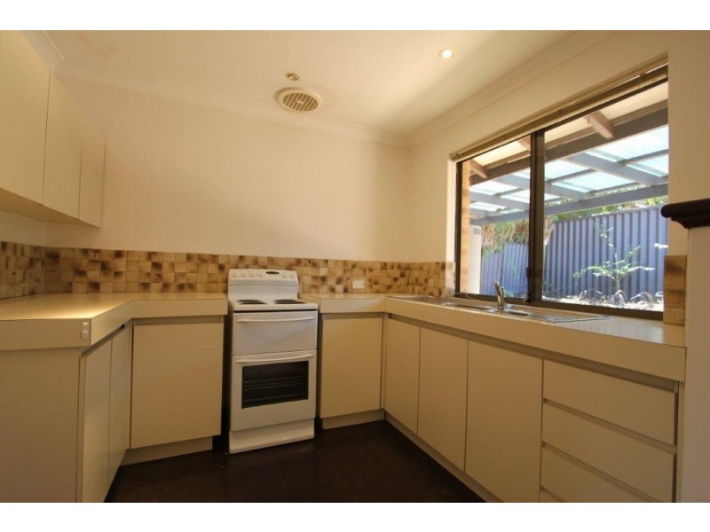 5/96 Edgecumbe Street, Como WA 6152