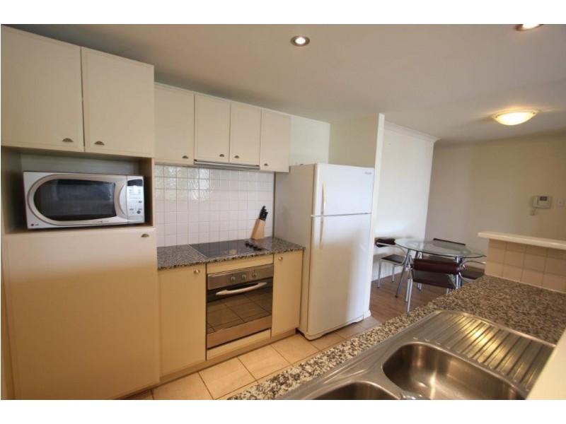 3/14 Waterloo Crescent, East Perth WA 6004